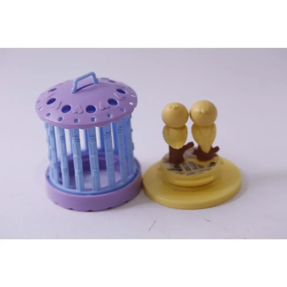 1993 Kenner, Littlest Pet Shop Kissing Love Birds with Cage, Toy ~ 250709-WH 412